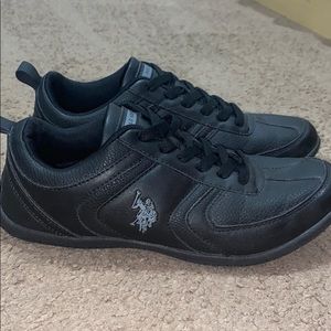 Black casual or work shoes